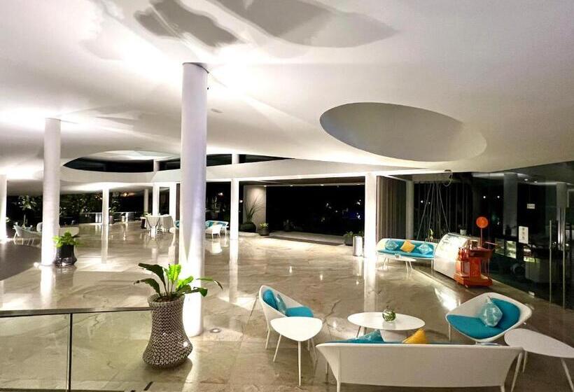 Tambuli Seaside Resort And Spa By Isla Stays 2