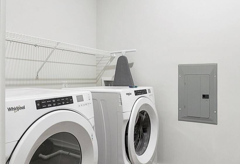 The Landing Apartments By Barsala