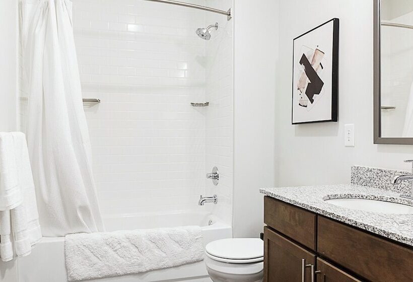 The Landing Apartments By Barsala