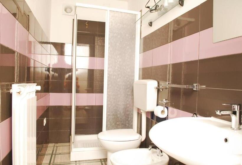 Vara Motel Self Check In