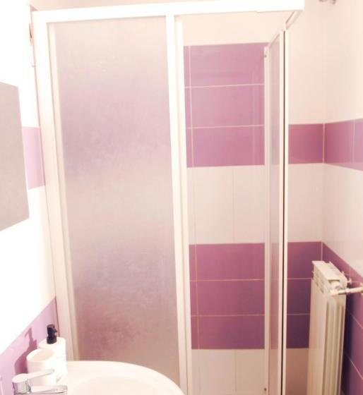 Vara Motel Self Check In