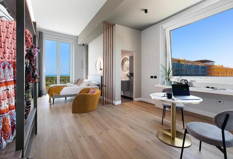 Vesuvius Palace Apart