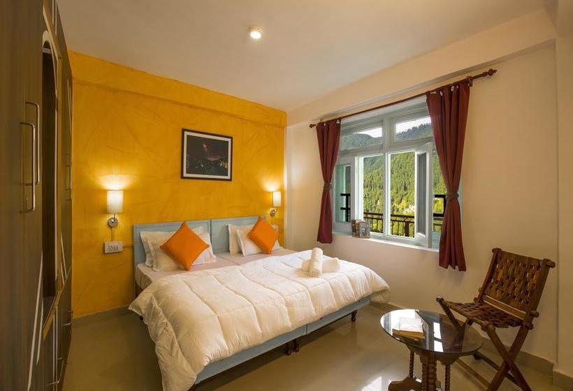 فندق صغير Zostel Dalhousie