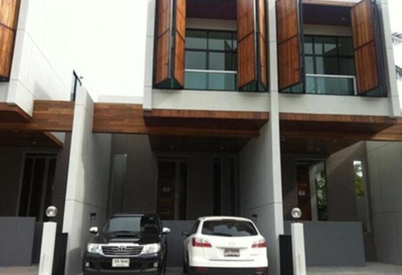 Baan Civilize Resort