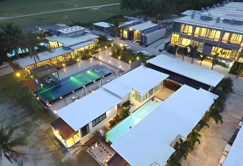 Baan Civilize Resort