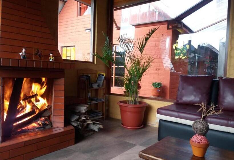 مبيت وإفطار Casa Del Montañero