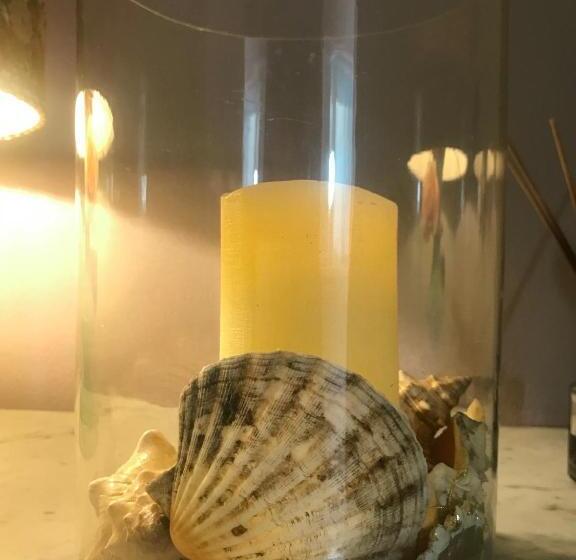 ベッドアンドブレックファースト Charming Rooms Opuntia