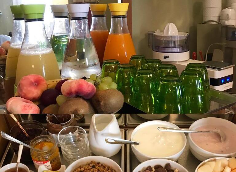 ベッドアンドブレックファースト Charming Rooms Opuntia