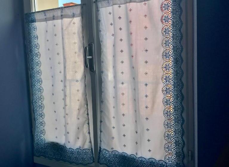 ベッドアンドブレックファースト Charming Rooms Opuntia