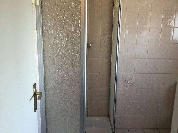 مبيت وإفطار Le Relais Du Lac