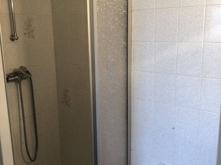 مبيت وإفطار Le Relais Du Lac