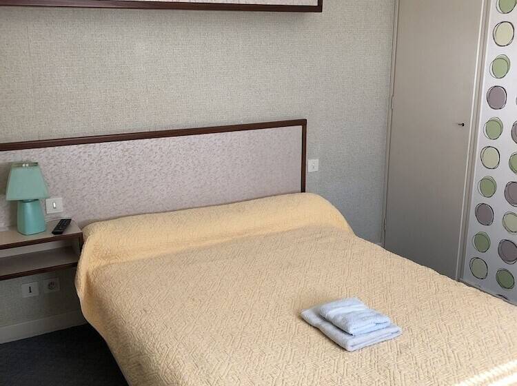 مبيت وإفطار Le Relais Du Lac