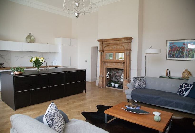 住宿加早餐 Loder House