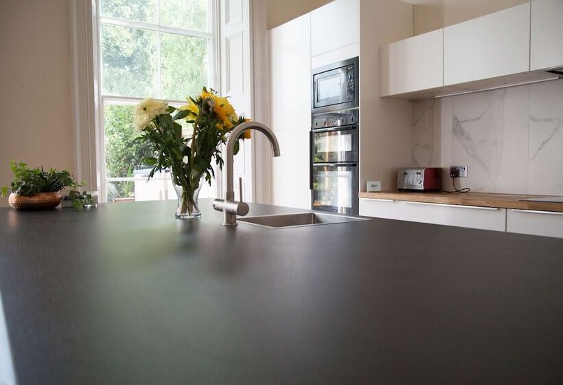 住宿加早餐 Loder House