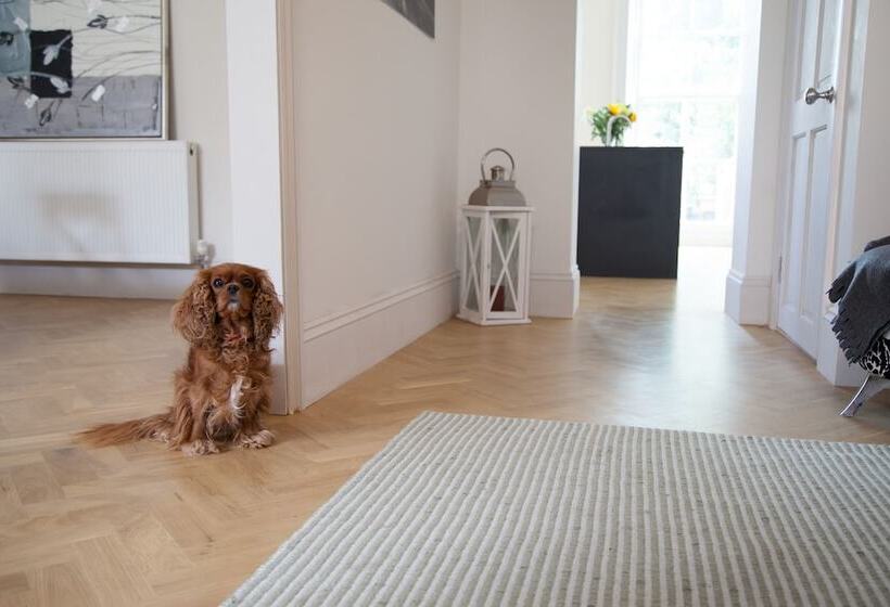 住宿加早餐 Loder House