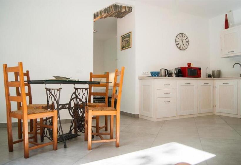 مبيت وإفطار Secret Gardens