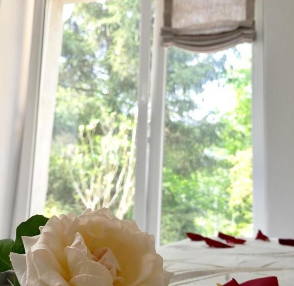 مبيت وإفطار Secret Gardens