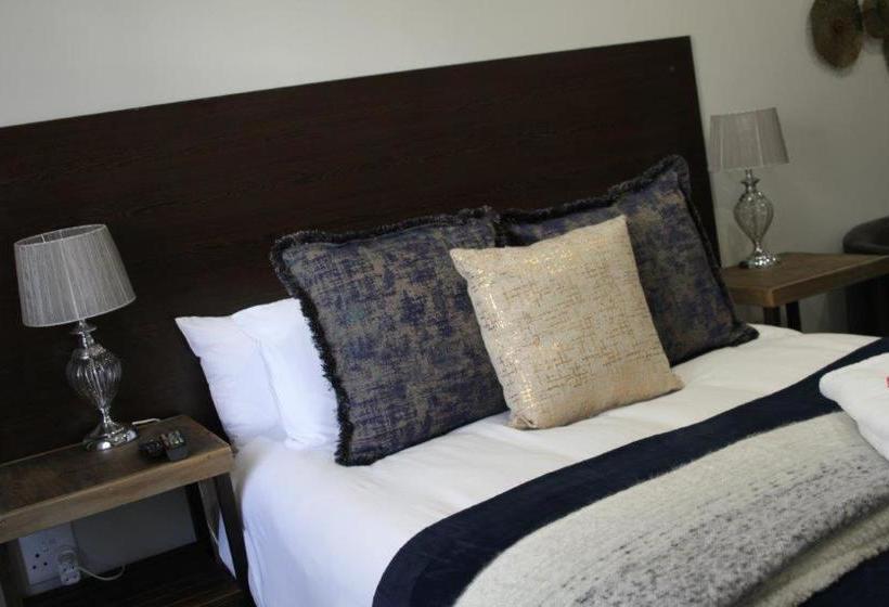 酒店 93 On Celliers Guesthouse