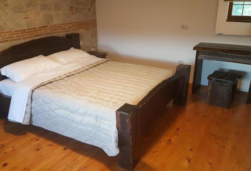 בית מלון כפרי Bujtina Ollga