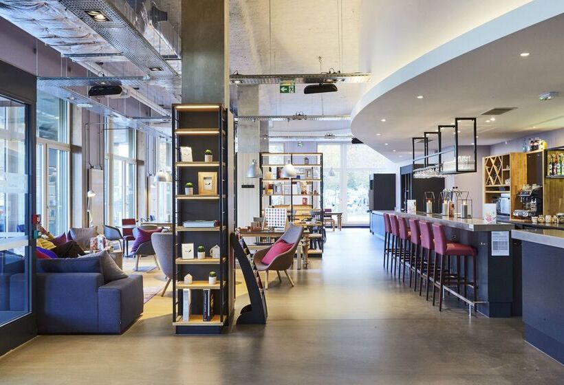 فندق Campanile Paris Sud Saclay  Gif Sur Yvette