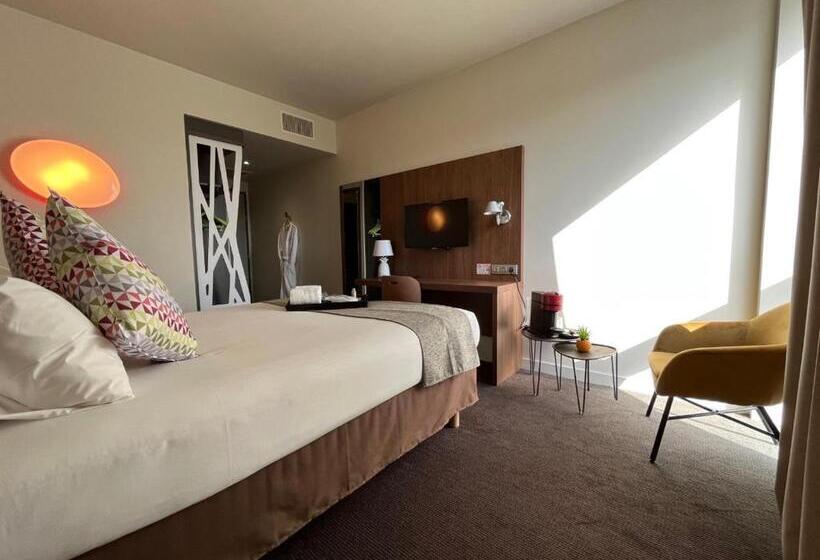 فندق Campanile Paris Sud Saclay  Gif Sur Yvette