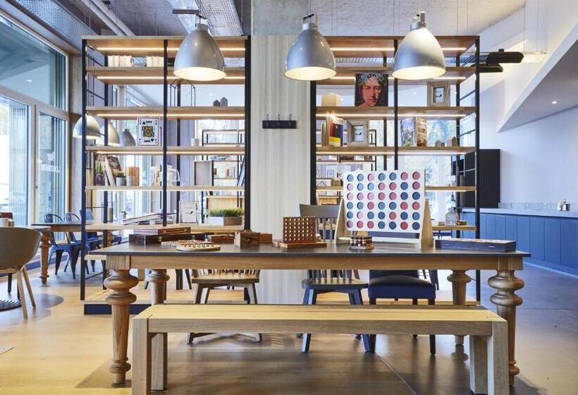 فندق Campanile Paris Sud Saclay  Gif Sur Yvette