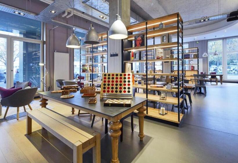 فندق Campanile Paris Sud Saclay  Gif Sur Yvette