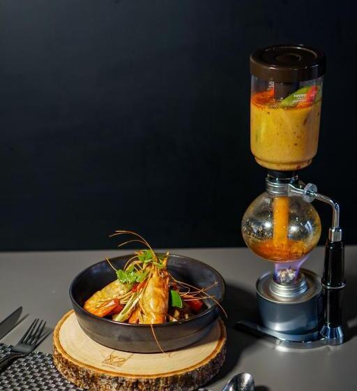 酒店 Cross Vibe Pattaya Seaphere   Formerly X2 Vibe Pattaya Seaphere