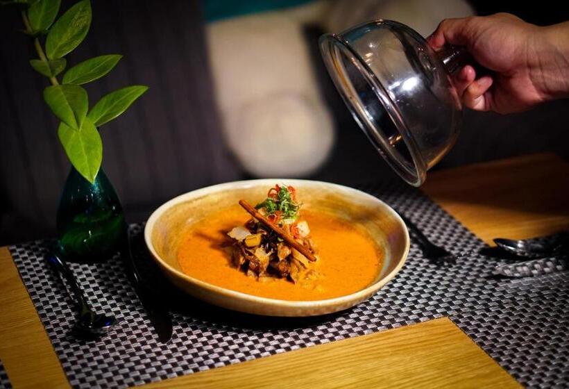 酒店 Cross Vibe Pattaya Seaphere   Formerly X2 Vibe Pattaya Seaphere