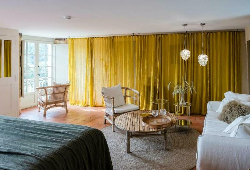 בית מלון כפרי Hôtel Restaurant De Bouilhac  Les Collectionneurs