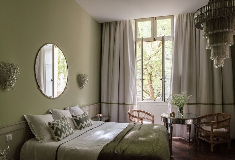 בית מלון כפרי Hôtel Restaurant De Bouilhac  Les Collectionneurs