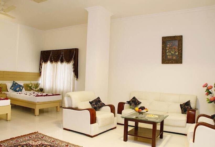 בית מלון כפרי Dsf Grand Plaza