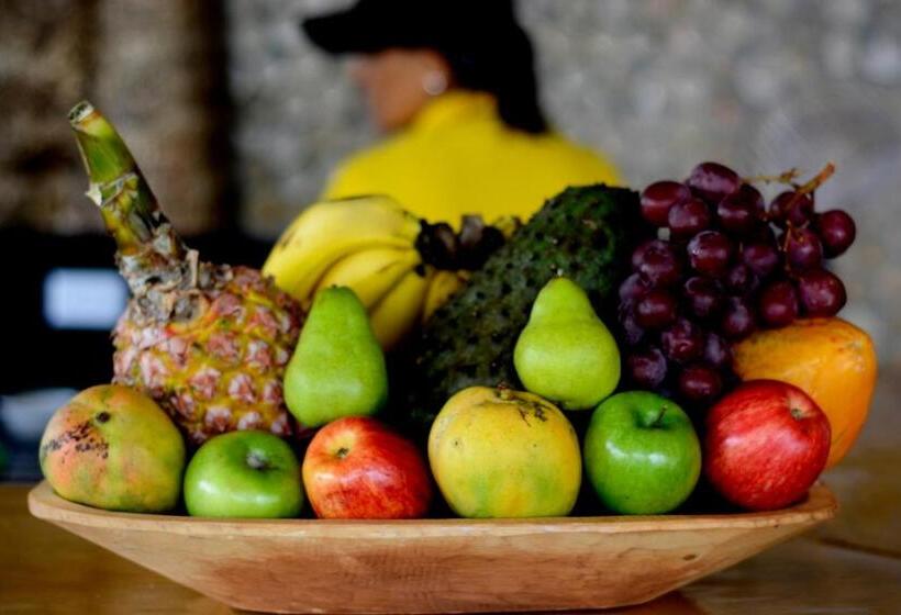 هتل Estorake San Agustin Huila