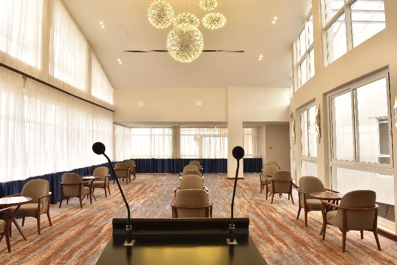 هتل Golden Tulip Canaan Kampala