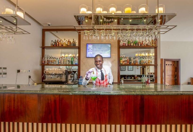 هتل Golden Tulip Canaan Kampala