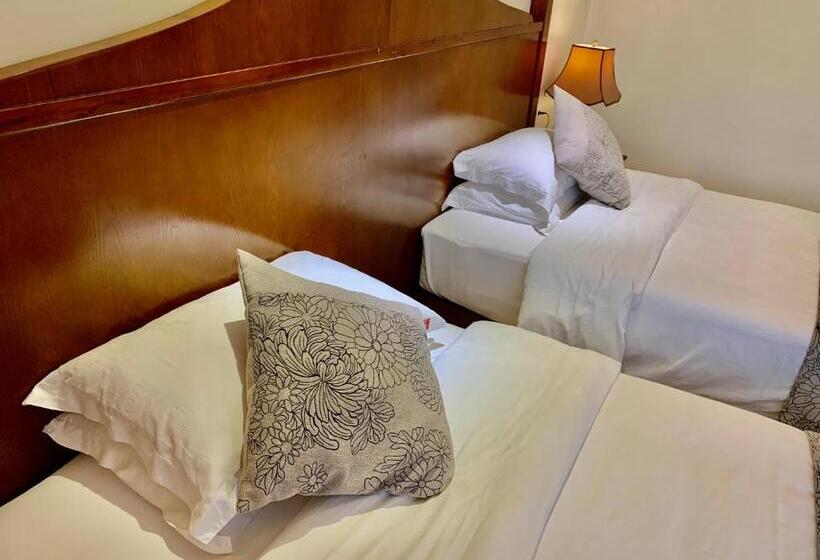 호텔 Guilin Crystal Crescent Moon