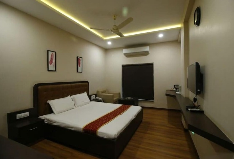 ホテル The Himalaya Park