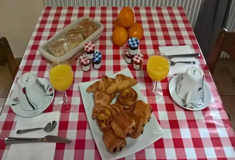 Отель La Bastide Du Logis Du Pin