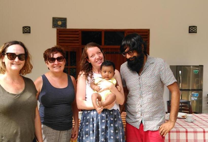 酒店 Priyanna Guest, Forest View