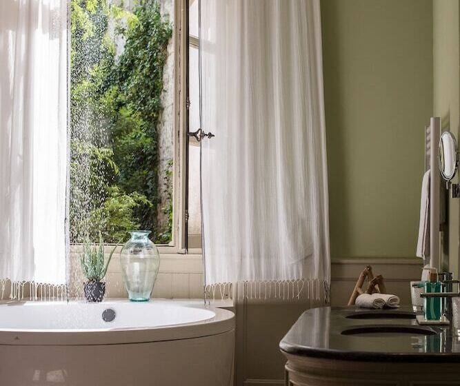 בית מלון כפרי Hôtel Restaurant De Bouilhac  Les Collectionneurs