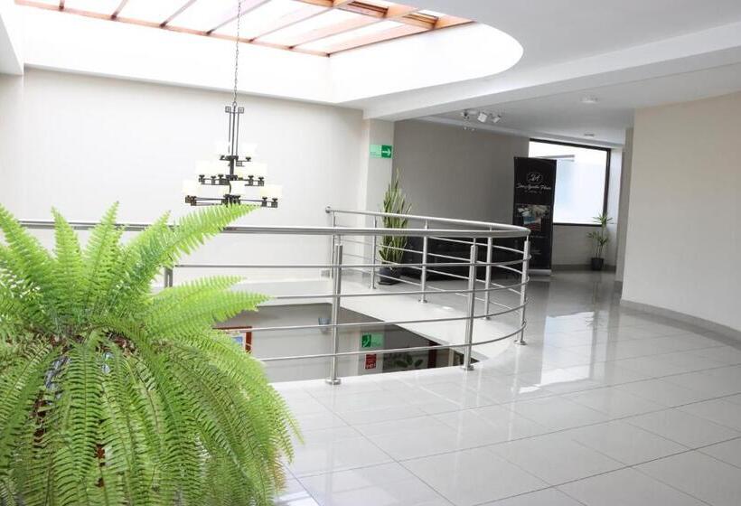 فندق San Agustin Plaza