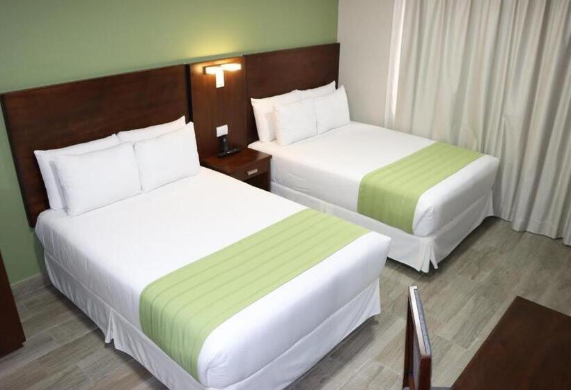 فندق San Agustin Plaza