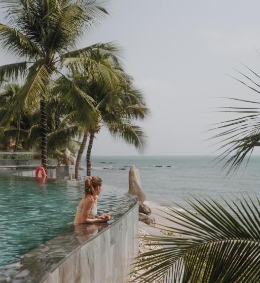 Seashells Phu Quoc Hotel & Spa