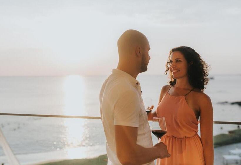 Seashells Phu Quoc Hotel & Spa