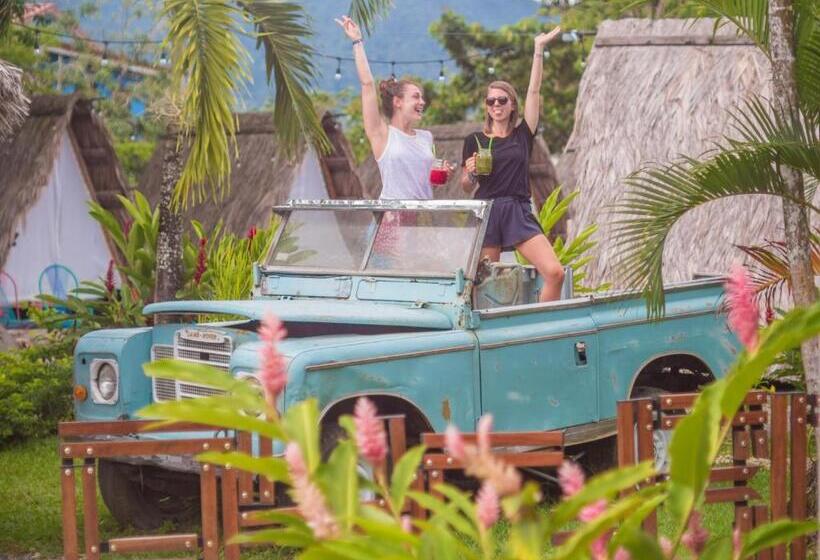 فندق Selina La Fortuna