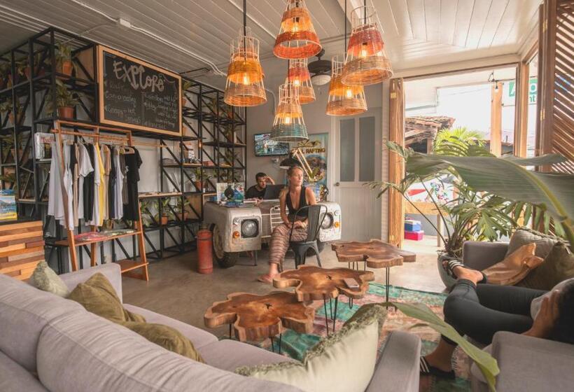 فندق Selina La Fortuna