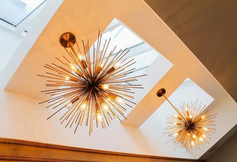 Отель Shipquay Boutique