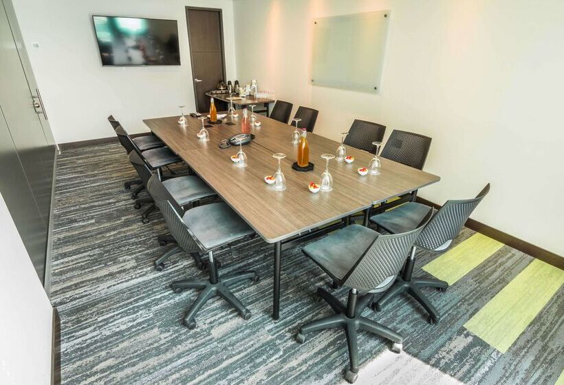 Sonesta Hotel Bucaramanga