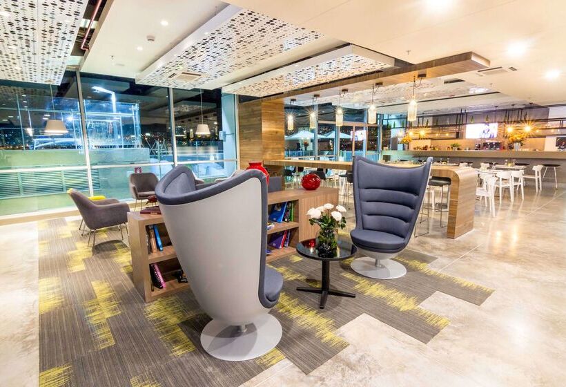 Sonesta Hotel Bucaramanga