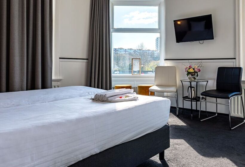 Stad & Strandhotel Elisabeth